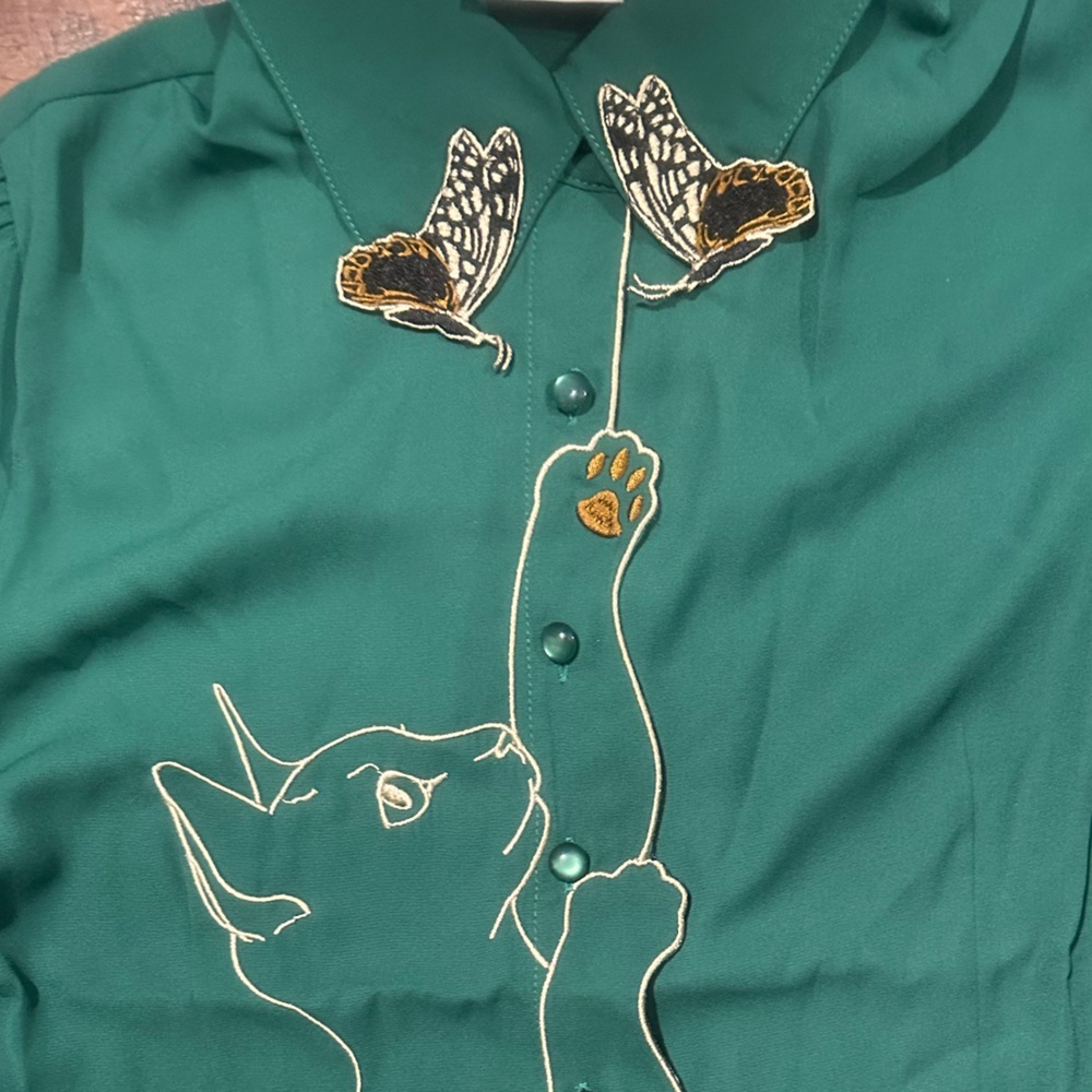 Snow Bird Cat Blouse by Banned Retro - Picture 11 of 12